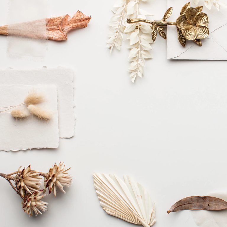 The Latest Wedding Invitation Trends for 2023